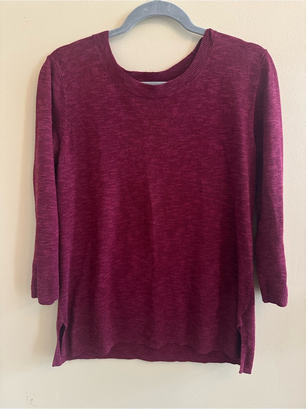 GAP Women’s Crewneck Knit Top in Burgundy Size Medium 1028 - Picture 2 of 9